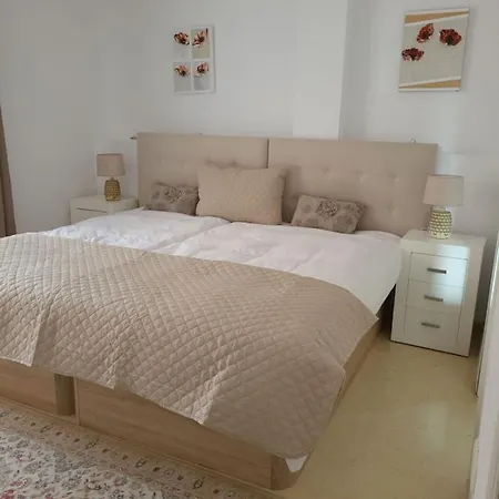 Apartment Los Lagos De Santa Maria Golf Se Alquilo Atico